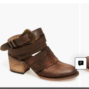 Freebird lucky wrap around mule